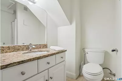 124 Court Street #5, New Haven, CT 06511 - Photo 19