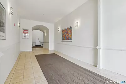 124 Court Street #5, New Haven, CT 06511 - Photo 3