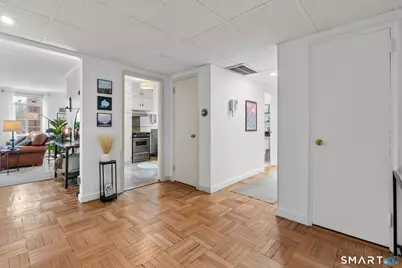 869 Farmington Avenue #205, West Hartford, CT 06119 - Photo 11