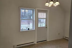 72 Walnut St, Naugatuck, CT 06770 - Photo 3