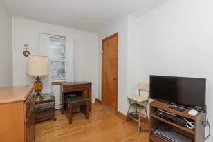 68 Valentino Dr, Waterbury, CT 06704 - Photo 21