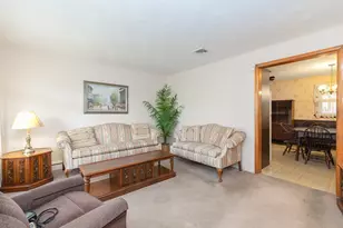 68 Valentino Dr, Waterbury, CT 06704 - Photo 5