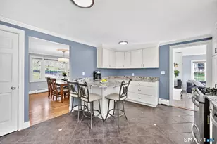 111 Willie Cir, Tolland, CT 06084 - Photo 3