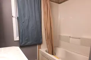 68 Viens St, Putnam, CT 06260 - Photo 13