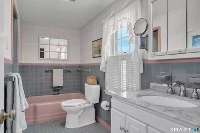 35 Pelham Lane, New Haven, CT 06511 - Photo 39