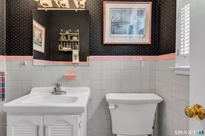 35 Pelham Lane, New Haven, CT 06511 - Photo 29