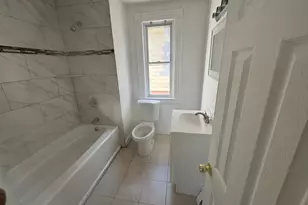 46-48 Pliny St, Hartford, CT 06120 - Photo 5