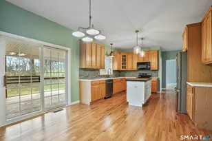 72 Perry Hill Rd, Shelton, CT 06484 - Photo 5