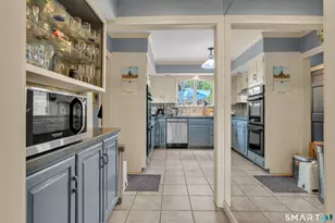 975 Main St, Hamden, CT 06514 - Photo 11