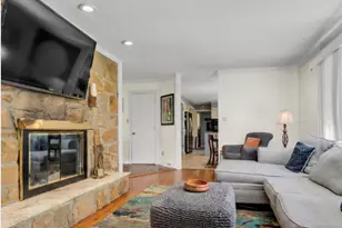 975 Main St, Hamden, CT 06514 - Photo 9