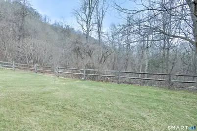 81 Deer Run #81, Bethel, CT 06801 - Photo 21