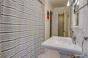 127 Englewood Ave, Bridgeport, CT 06606 - Photo 7