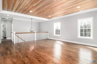 53 Pembroke Rd, Danbury, CT 06811 - Photo 7