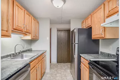 126 Triangle Street #A32, Danbury, CT 06810 - Photo 9