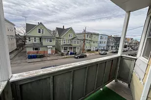 182 Sheridan St, Bridgeport, CT 06610 - Photo 23