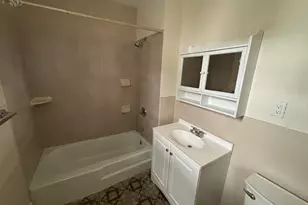 182 Sheridan St, Bridgeport, CT 06610 - Photo 19