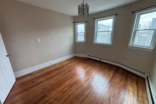 182 Sheridan St, Bridgeport, CT 06610 - Photo 17