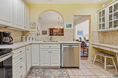 73 Southwick Court #73, Cheshire, CT 06410 - Photo 11