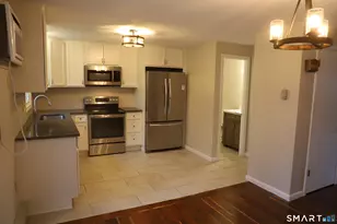 61 Brandywine Ln, Suffield, CT 06078 - Photo 7