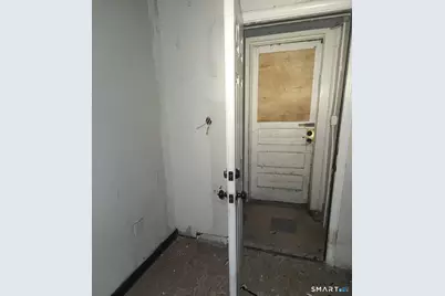 4 George Street, Hartford, CT 06114 - Photo 29