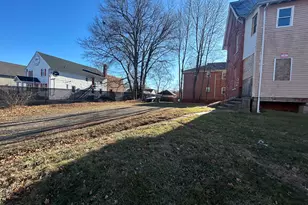 4 George St, Hartford, CT 06114 - Photo 3