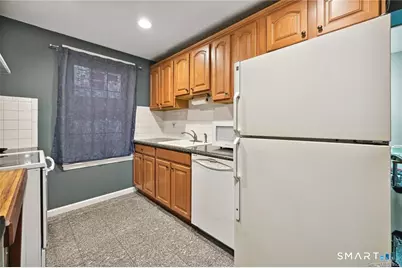 833 Summer Street #2E, Stamford, CT 06901 - Photo 5