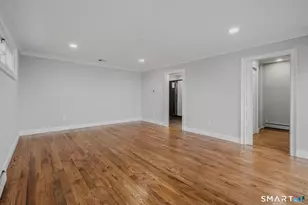 1092 Ocean Ave, New London, CT 06320 - Photo 23