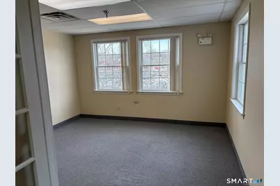 88-A Howard Street, New London, CT 06320 - Photo 7