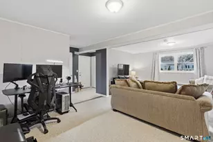 92 Laurel Ln, Simsbury, CT 06070 - Photo 33