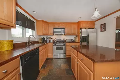 100 Pratt Road, Clinton, CT 06413 - Photo 3