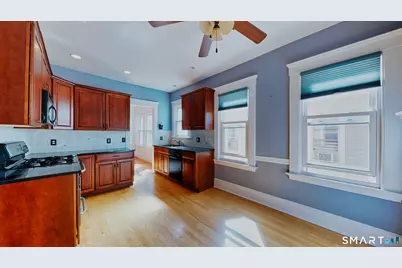 134 Mansfield Street #Penthouse, New Haven, CT 06511 - Photo 13