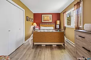 97 W Main St, East Lyme, CT 06357 - Photo 15