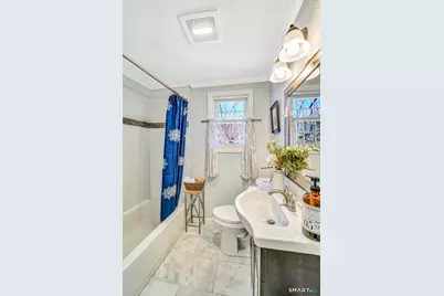 140 Devonwood Drive, Waterbury, CT 06708 - Photo 11