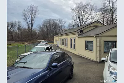 40 Main Street, Meriden, CT 06451 - Photo 21