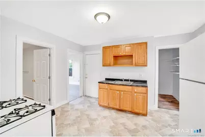 48 Dikeman Street, Waterbury, CT 06704 - Photo 3