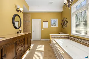 4 Red Fox Ct, New Fairfield, CT 06812 - Photo 19