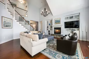 4 Red Fox Ct, New Fairfield, CT 06812 - Photo 7