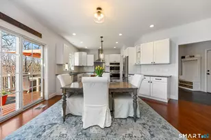 4 Red Fox Ct, New Fairfield, CT 06812 - Photo 9