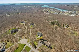 4 Red Fox Ct, New Fairfield, CT 06812 - Photo 33