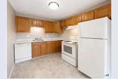 210 Towne House Road, Hamden, CT 06514 - Photo 5