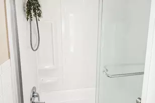 210 Towne House Rd, Hamden, CT 06514 - Photo 7