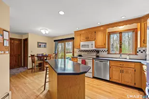 371 Old Slocum Rd, Hebron, CT 06248 - Photo 11