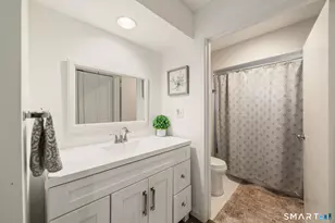 4 Heritage Vlg, Southbury, CT 06488 - Photo 15