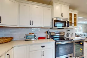 5 Forsyth St, Stonington, CT 06355 - Photo 5