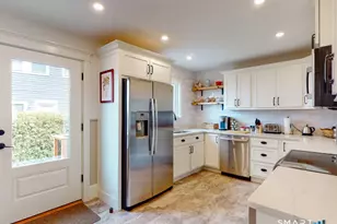 5 Forsyth St, Stonington, CT 06355 - Photo 3