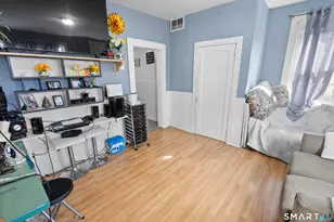 61 Hillside St, West Haven, CT 06516 - Photo 17