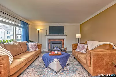 35 Nelson Terrace, Bridgeport, CT 06610 - Photo 9