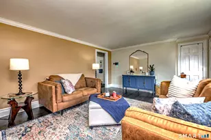 35 Nelson Terrace, Bridgeport, CT 06610 - Photo 9