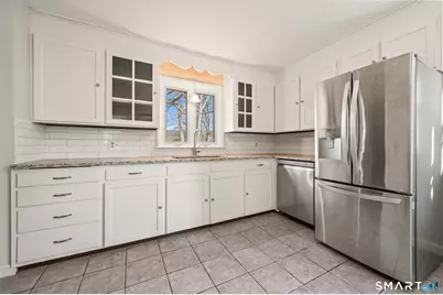 121 View Street, Torrington, CT 06790 - Photo 5