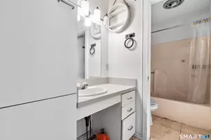 2020 Broad St, Hartford, CT 06114 - Photo 21